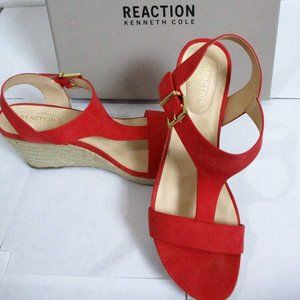 Kenneth Cole Wedge (Size 10med) *ONLY WORN ONCE*